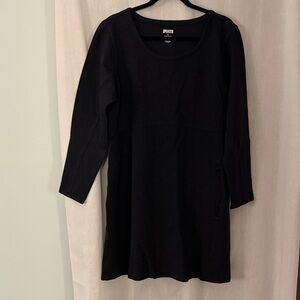 Duluth Trading Co Blue Black Graphic Logo Dress